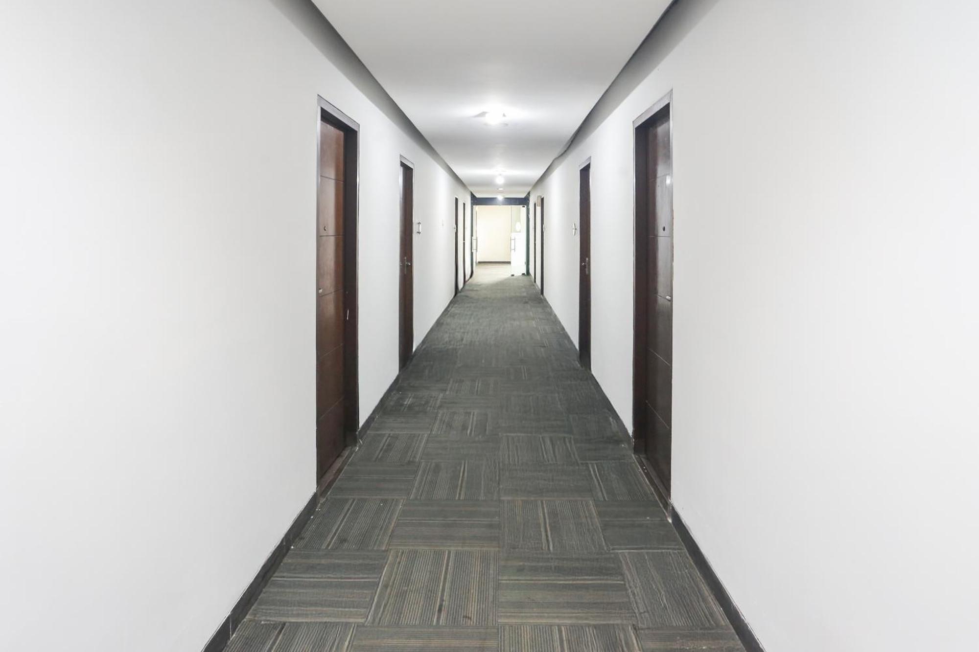 Hotel Reddoorz @ 2